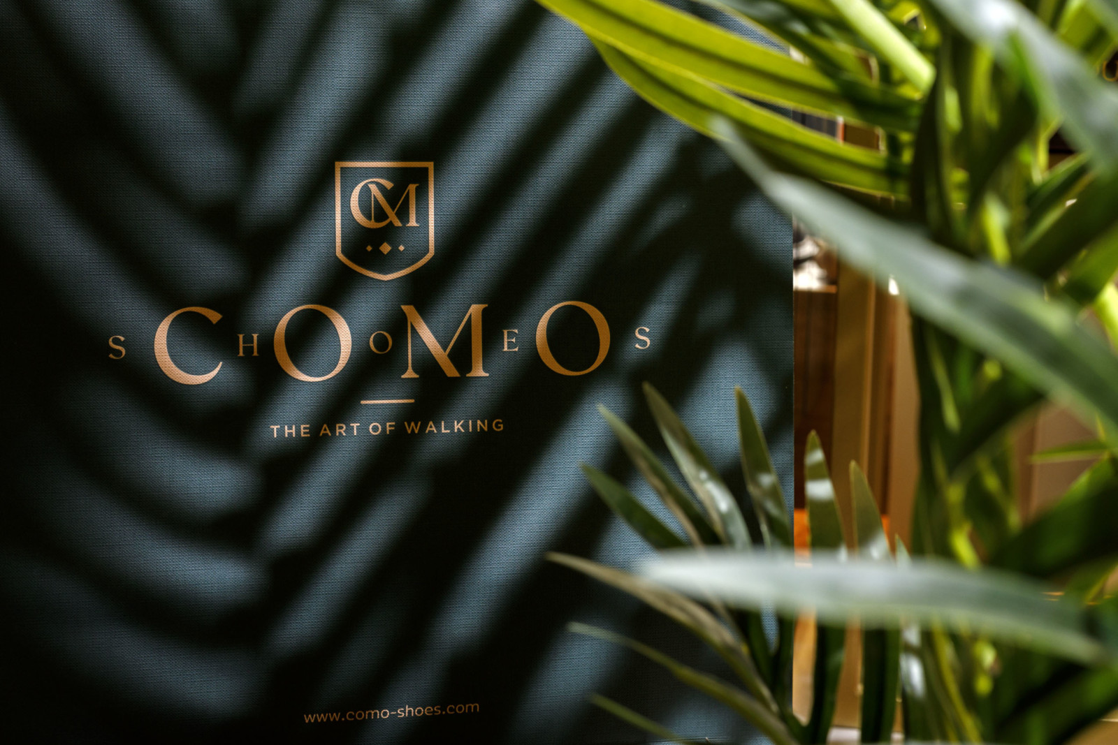 COMO